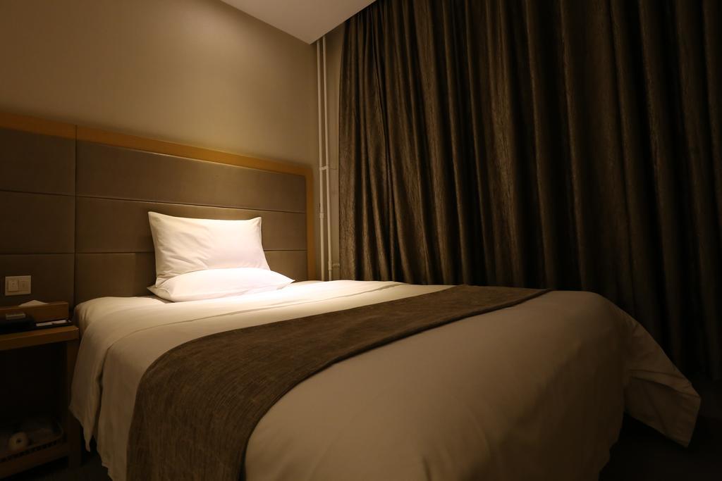 Ji Hotel Dongzhimen Πεκίνο Δωμάτιο φωτογραφία